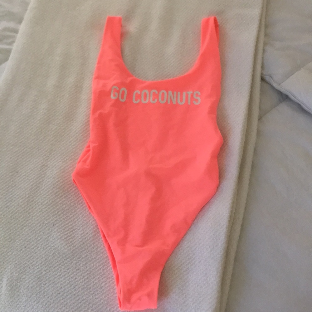 Bathing suit